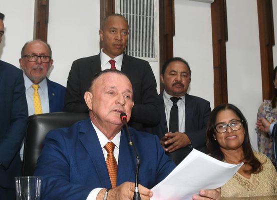 Adolfo Menezes é eleito presidente da Assembleia Legislativa da Bahia com 61 votos