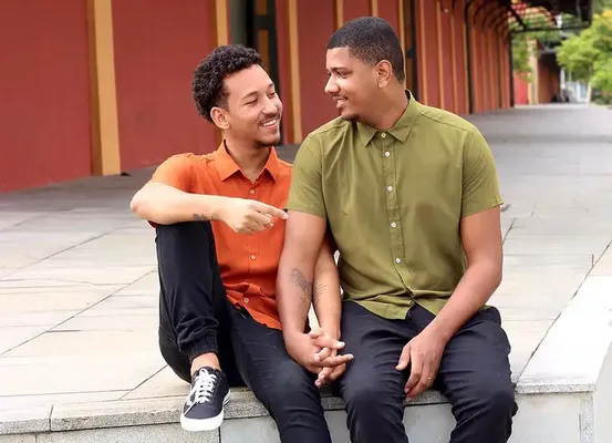 Casais homoafetivos ainda enfrentam preconceitos para adotar crianças