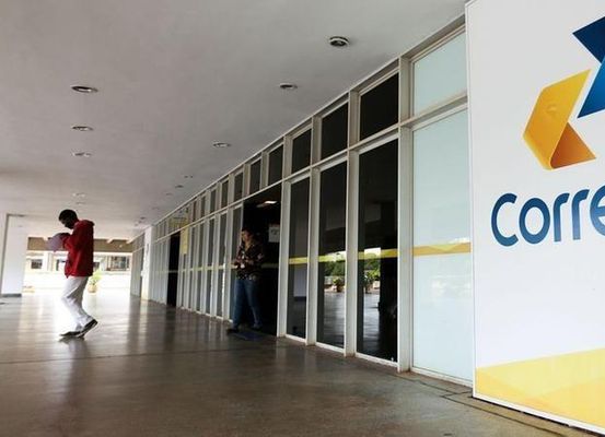 Concurso Correios publica edital com salários de até R$ 6,8 mil; saiba mais