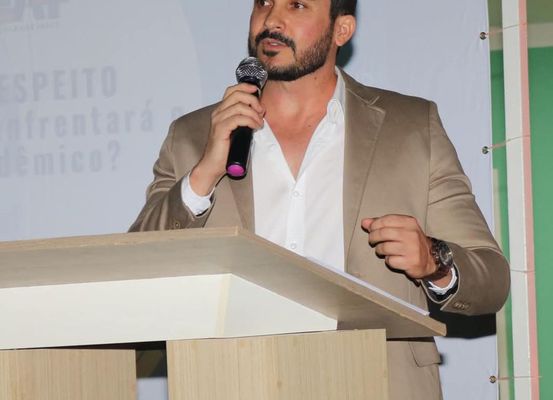 Edilson Filho assume o cargo de Diretor do Hospital Municipal de Ibipeba