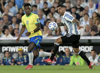 Em noite para esquecer, Brasil é goleado pela Argentina por 4 a 1