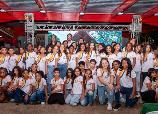 Encanto e emoção marcam inauguração da Biblioteca Cecília Meireles em Irecê