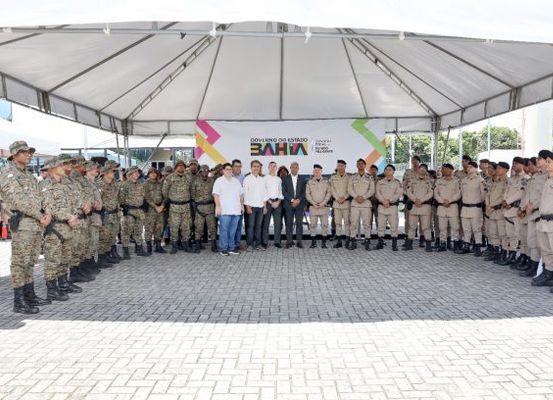 Governador entrega R$ 1 milhão em equipamentos para Esquadrões de Motociclistas da PM