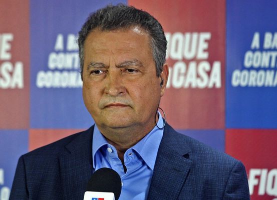 Governo da Bahia estende decreto e proíbe atividades não essenciais por mais dois dias