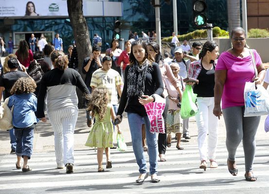 IBGE: em 14 estados, desemprego de 2024 foi o menor já registrado, Bahia não é um deles
