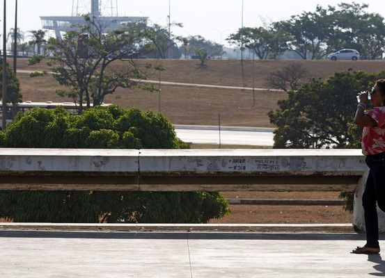 Inmet emite alerta laranja de seca em 12 estados e o DF; Bahia está incluso