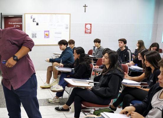 Inscrições para o Pé-de-Meia Licenciatura começaram nesta sexta; descubra quem pode participar