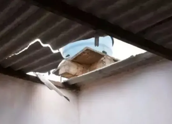 Ladrão arromba telhado e furta dinheiro de clínica em Xique-Xique