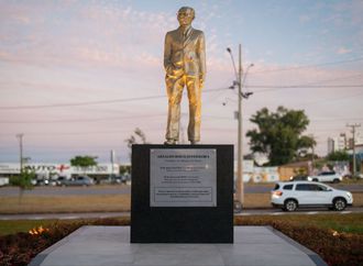 LEM: Prefeito Junior Marabá celebra legado de Arnaldo Horácio Ferreira com inauguração de monumento