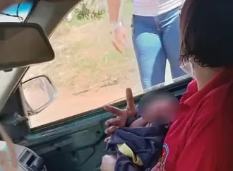 Mãe de recém-nascido abandonado em matagal em João Dourado é identificada