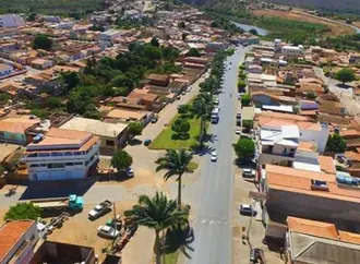 Mãe é agredida pelo filho em PSF de Canarana; vigilante intervém