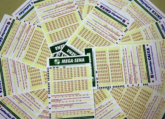 Nenhuma aposta acerta a Mega-Sena e prêmio vai a R$ 127 milhões