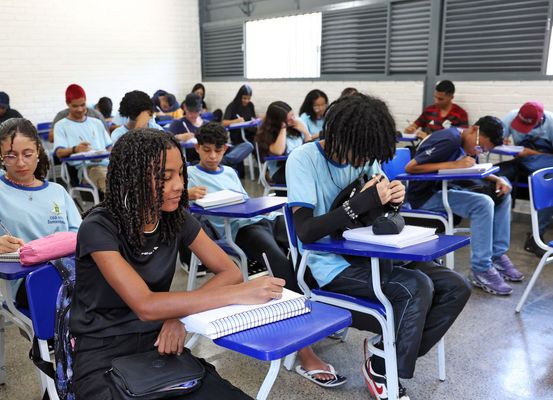 Pé-de-Meia chega hoje para quem se formou no ensino médio em 2024
