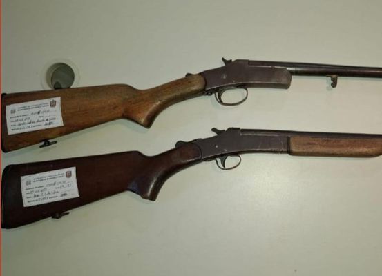 PM apreende espingardas durante patrulhamento na zona rural de Gentio do Ouro