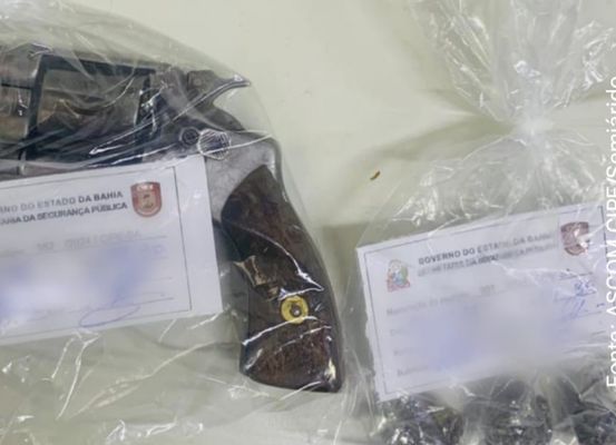 Polícia Militar prende dois suspeitos por tráfico de drogas e posse ilegal de arma em Irecê