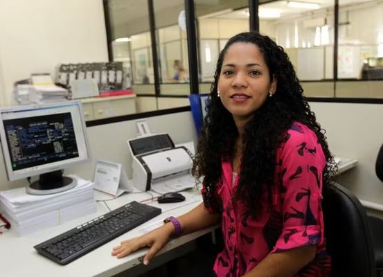 Programa 'Partiu Estágio' anuncia inscrições para mais de 5 mil vagas na Bahia; veja como fazer